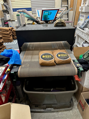 DB 30 240V DRYER WITH LEGS with Conveyor Extension